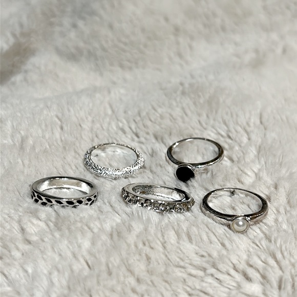5 Stackable rings - Picture 2 of 8